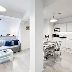  Apartment Orkana Centrum
